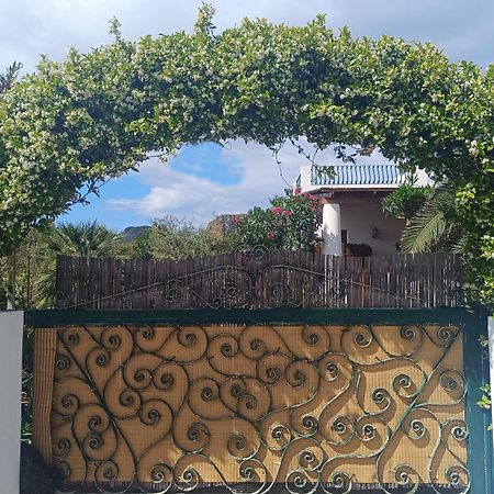 Villa Garden & Sea Vulcano  Esterno foto