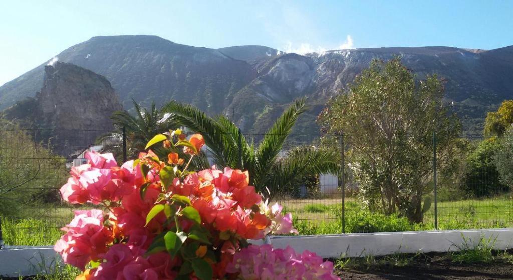 Villa Garden & Sea Vulcano  Esterno foto