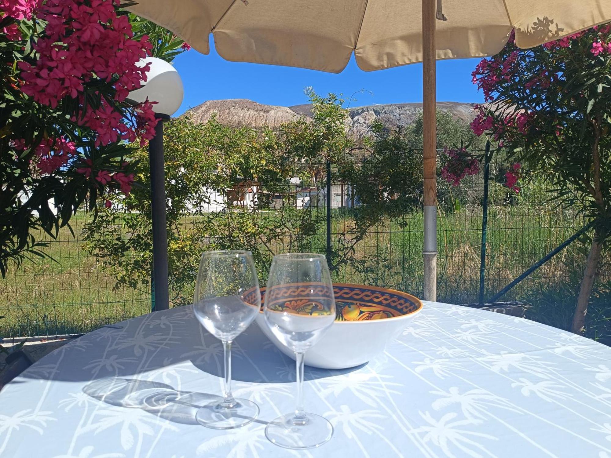 Villa Garden & Sea Vulcano  Esterno foto